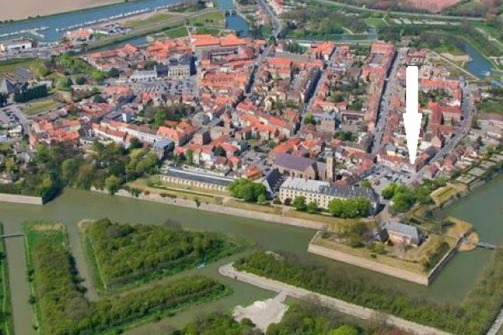 La Maison Du Bastion - Gravelines Centre Esterno foto